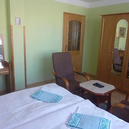 Beruska Guest house *