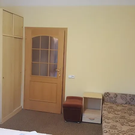 Beruska Guest house *